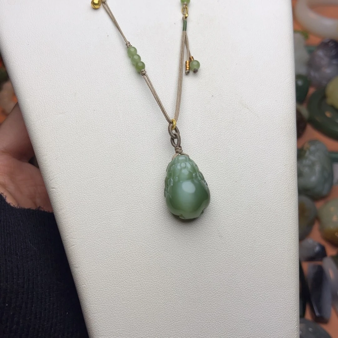 颈饰未镶嵌和田玉大***到