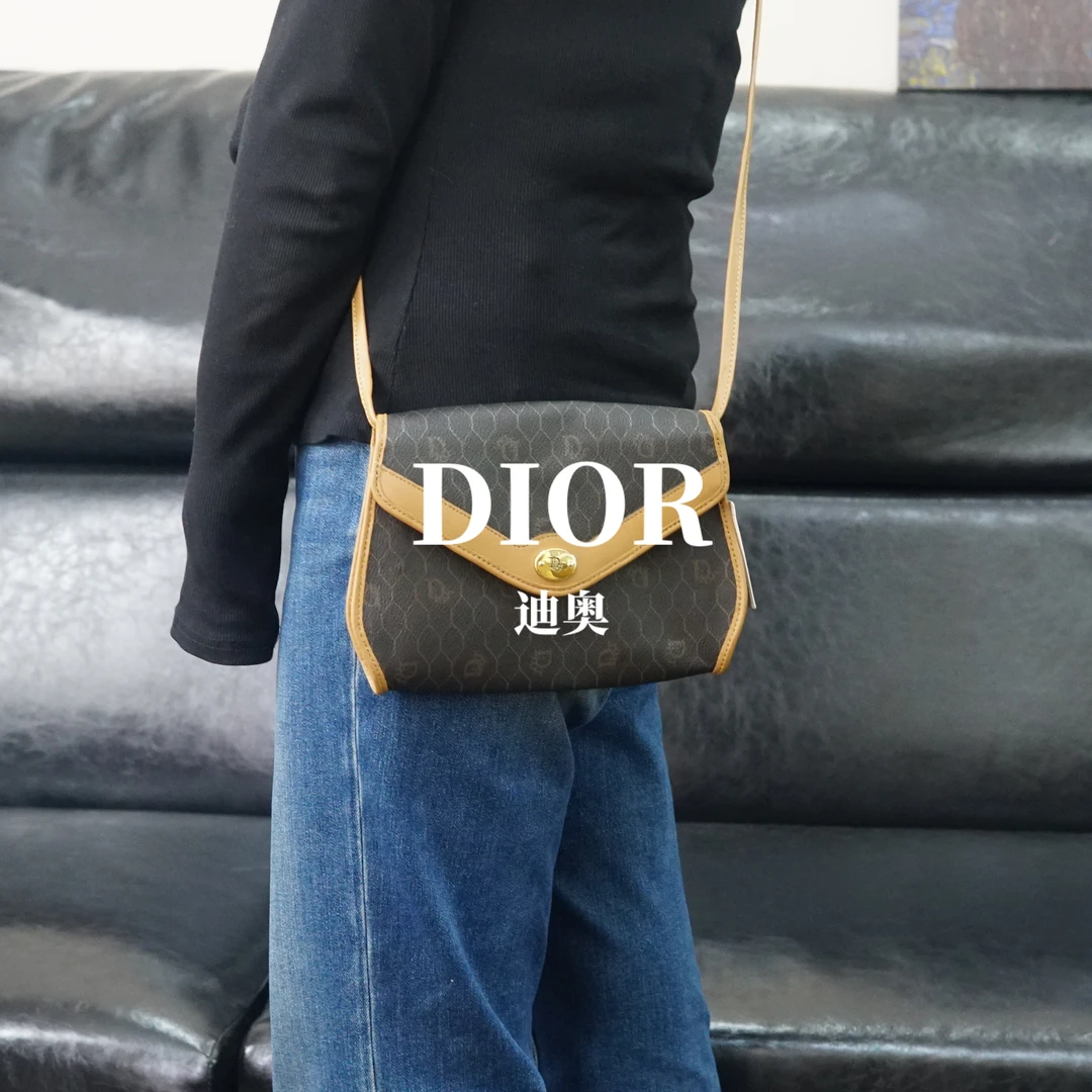 95新 DIOR/迪奥 翻盖斜挎包/JJ11730299/0299