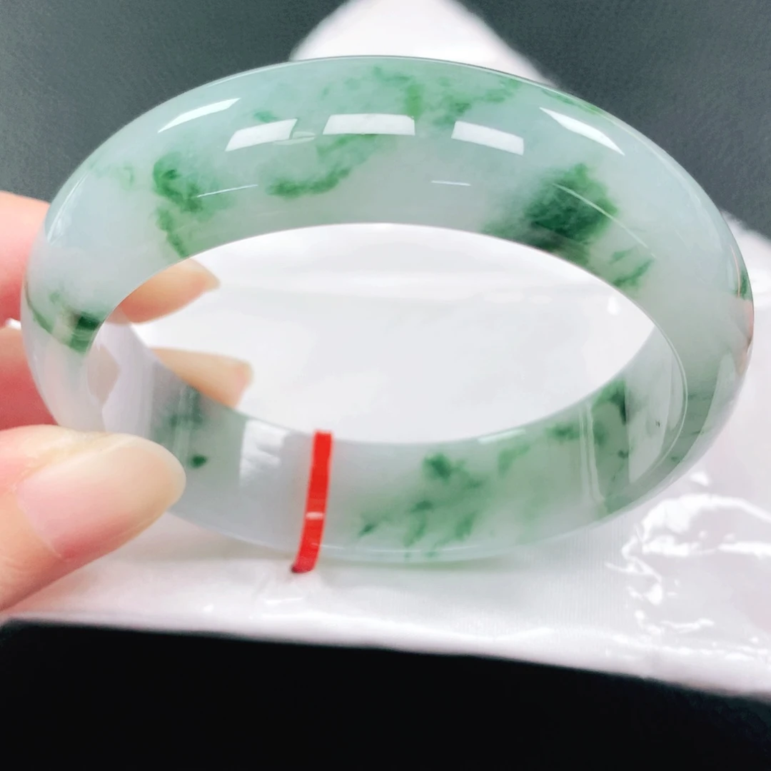 未镶嵌手镯翡翠56圈