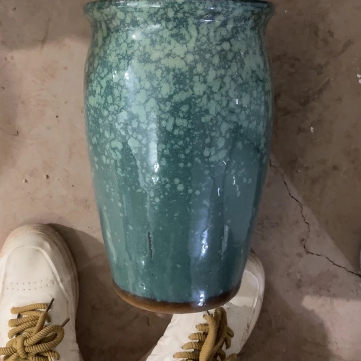 紫砂花盆口径20高度32一只小瑕疵