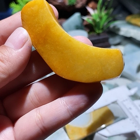 左***弯翡翠散珠边角料303