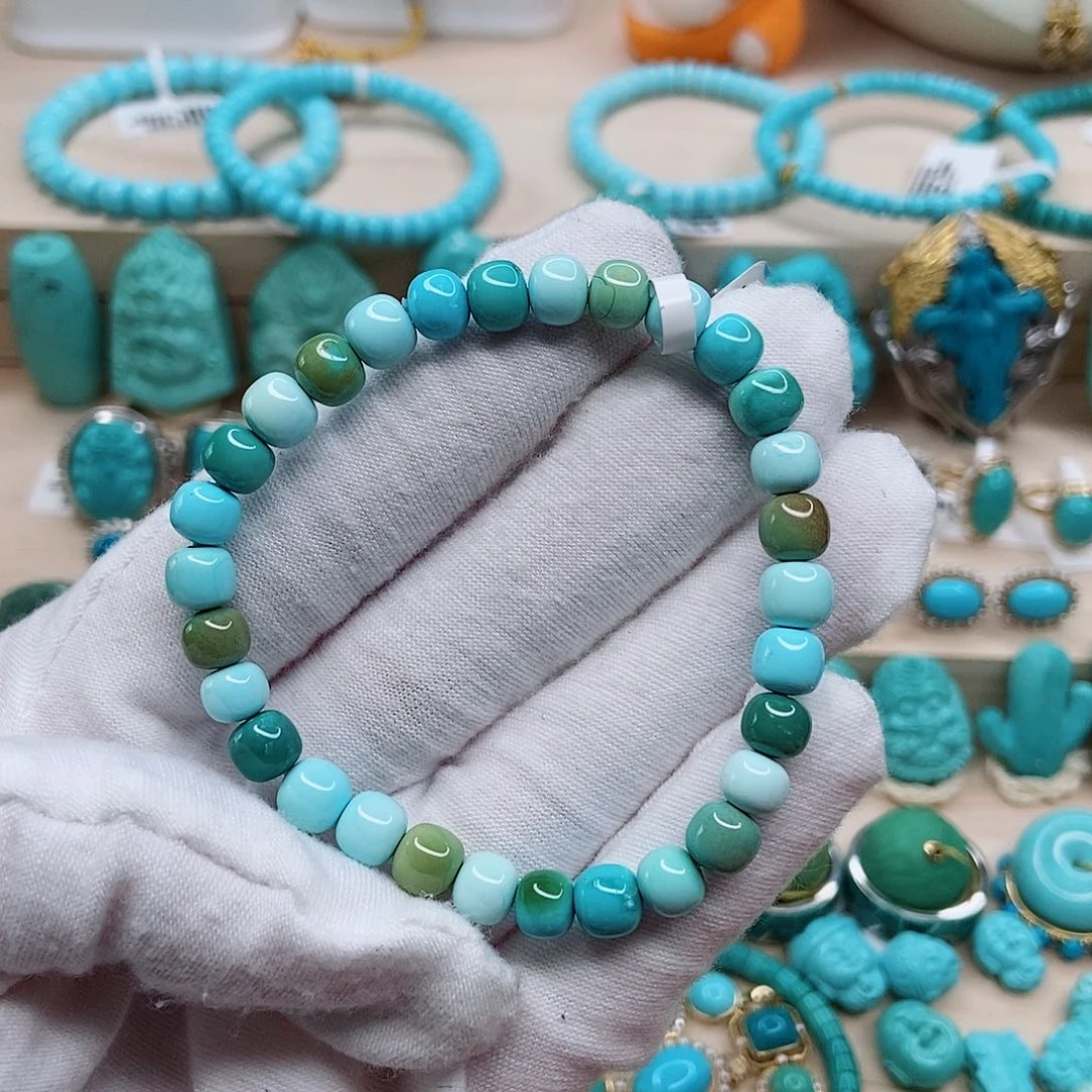 绿松石配饰未镶嵌