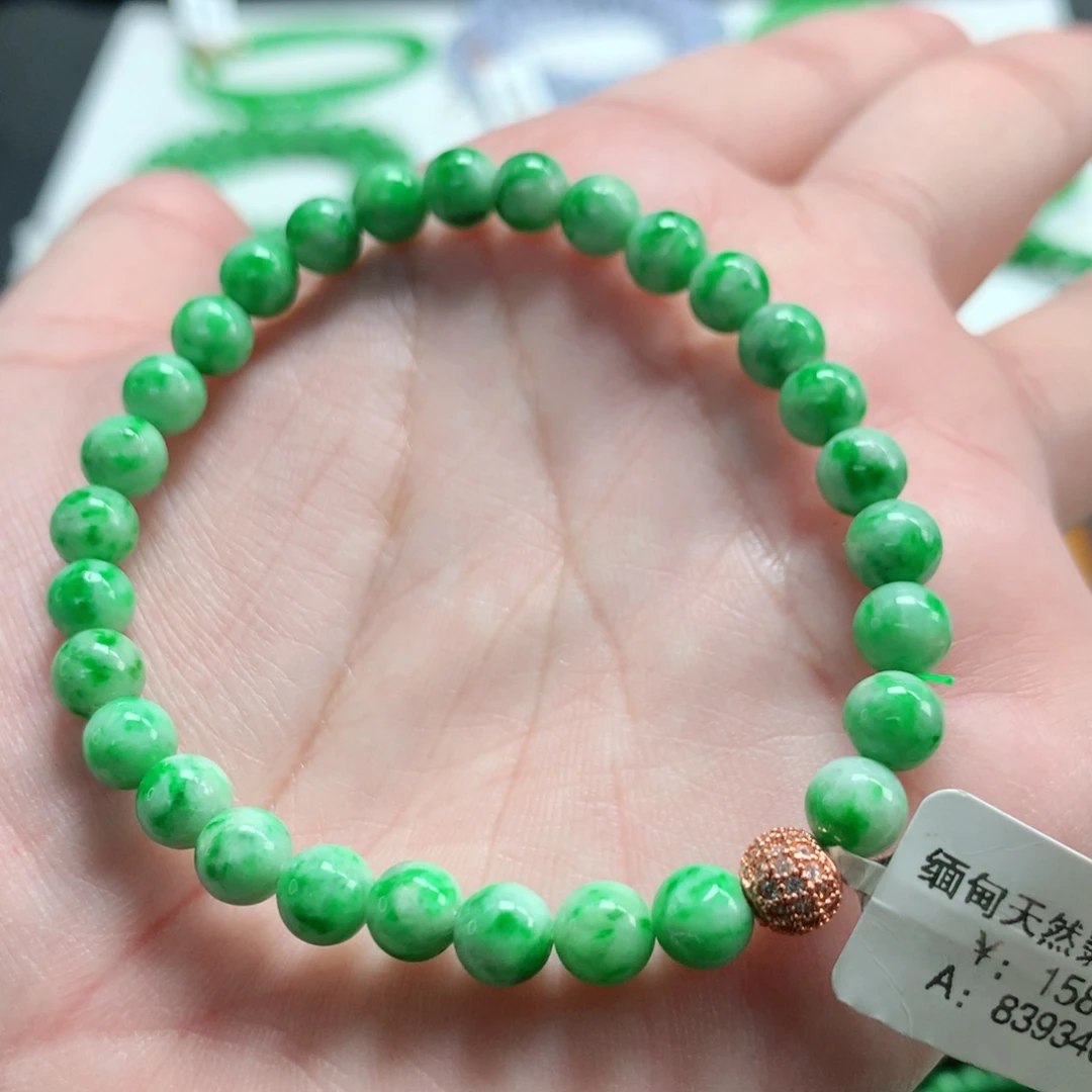 翡翠未镶嵌手链翡翠