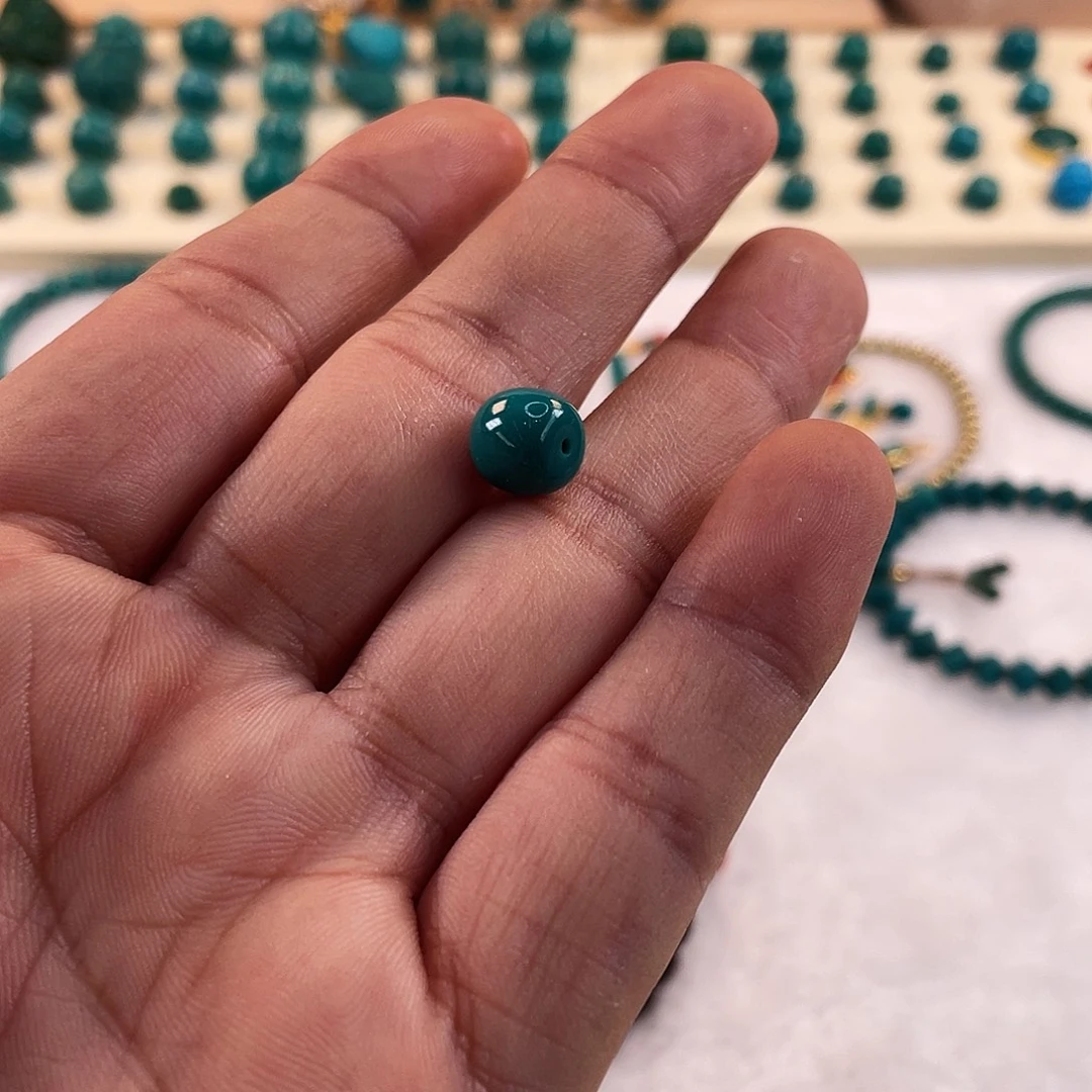 绿松石未镶嵌耳饰