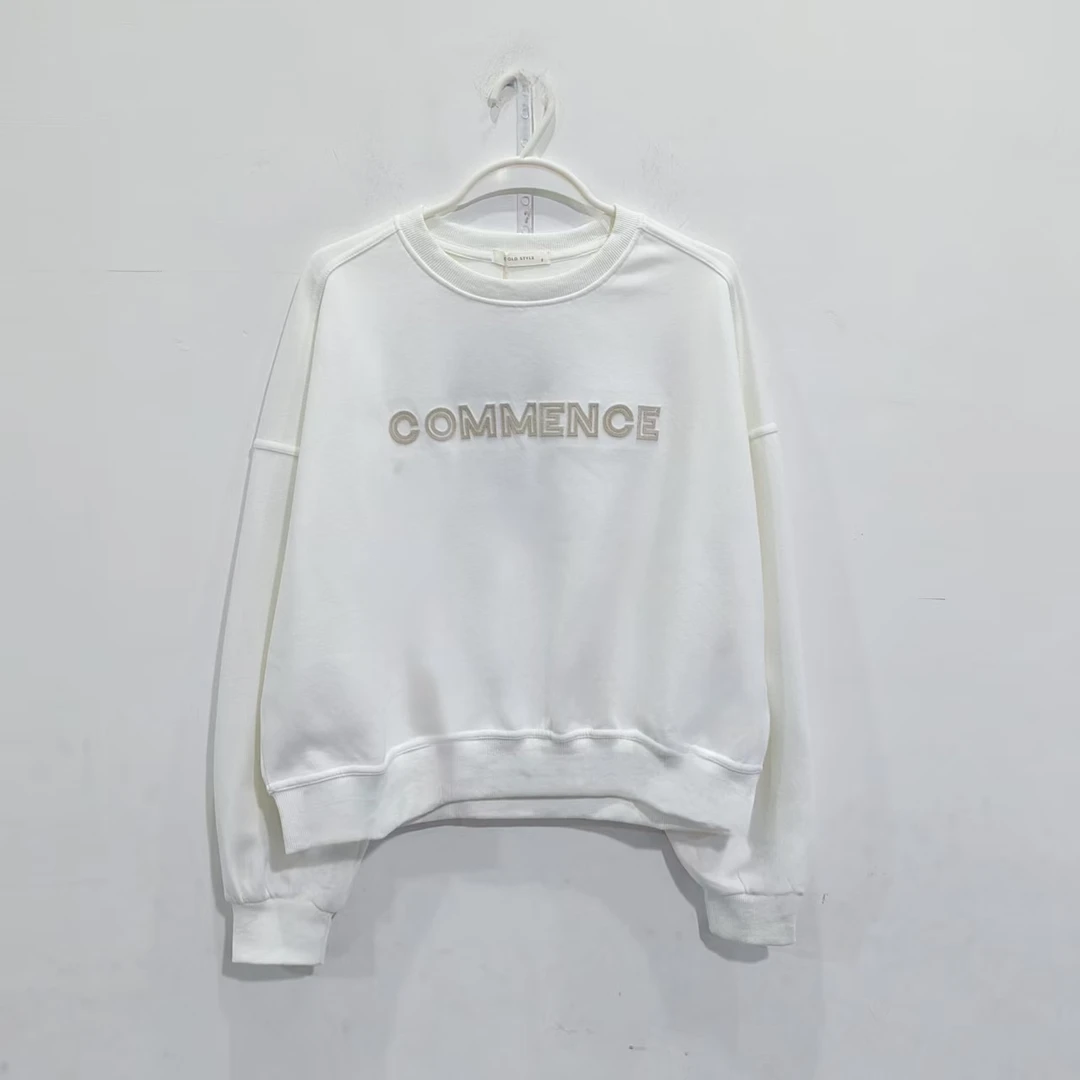 030 圆领百搭卫衣