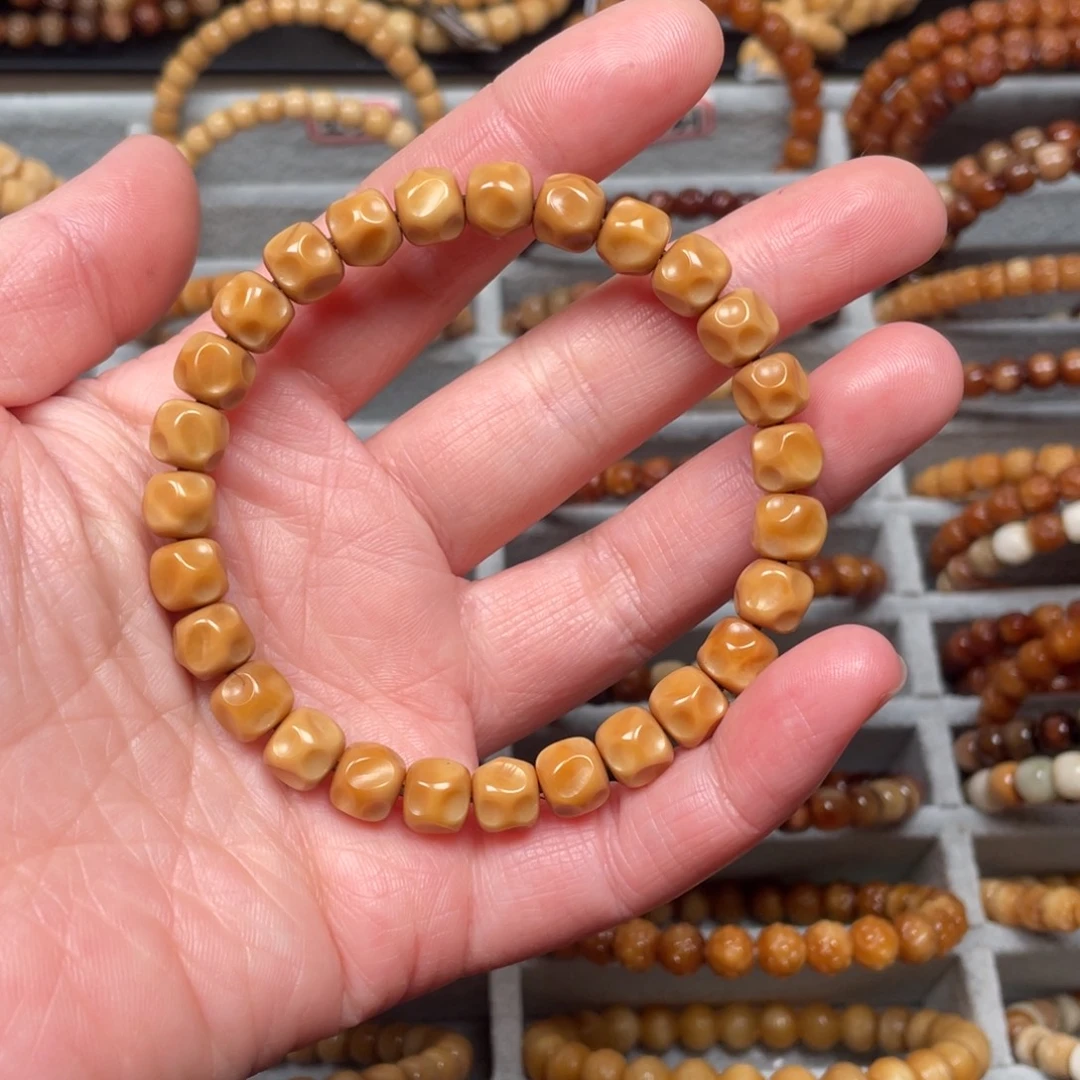 会***瓜吊坠龙脊菩提卡8.8奶酪无相单圈