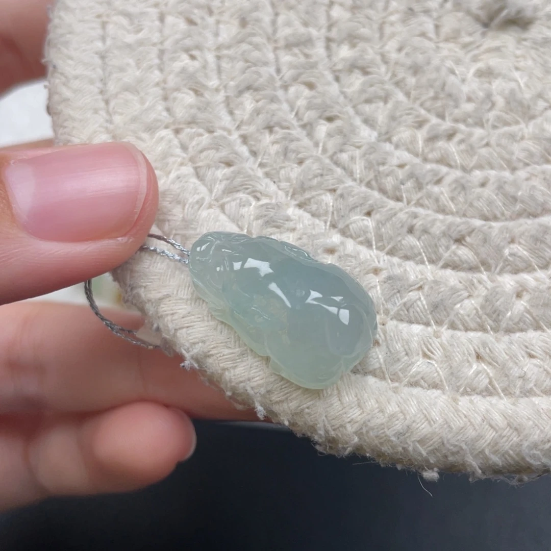 翡翠未镶嵌颈饰天然A货缅甸翡翠