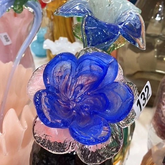 琉璃花瓶高48厘米宽6厘米