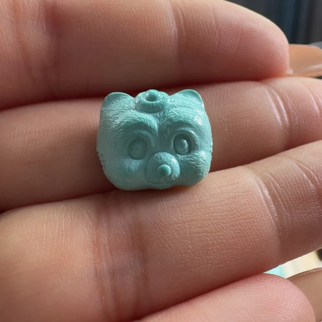 绿松石未镶嵌颈饰