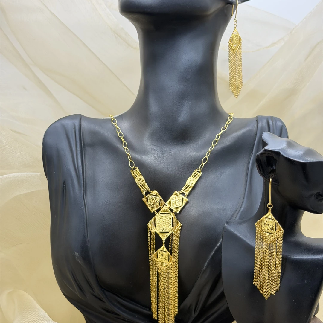 A播 27.39g 足金999 套链e