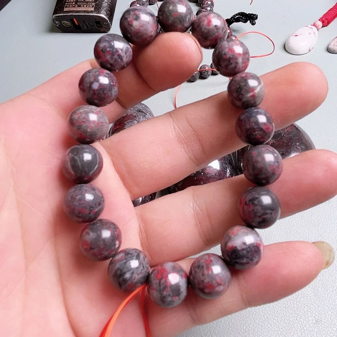 天然朱砂辰石吊坠