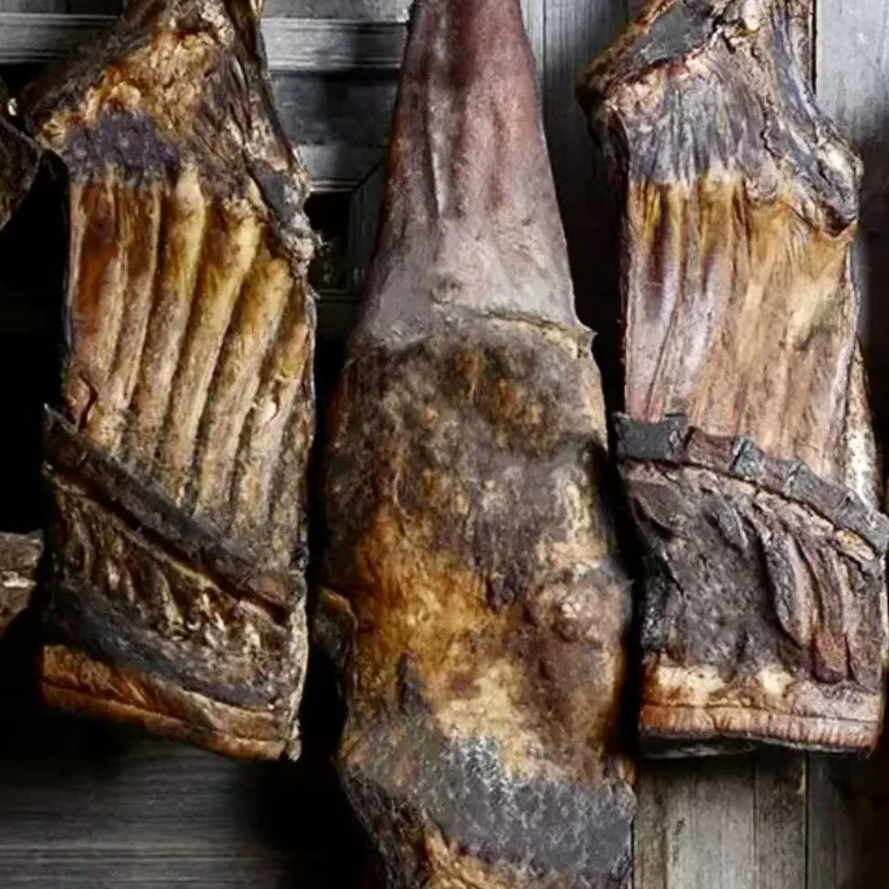 恩施高山农家土猪烟熏腊肉五花猪蹄整块称重售卖