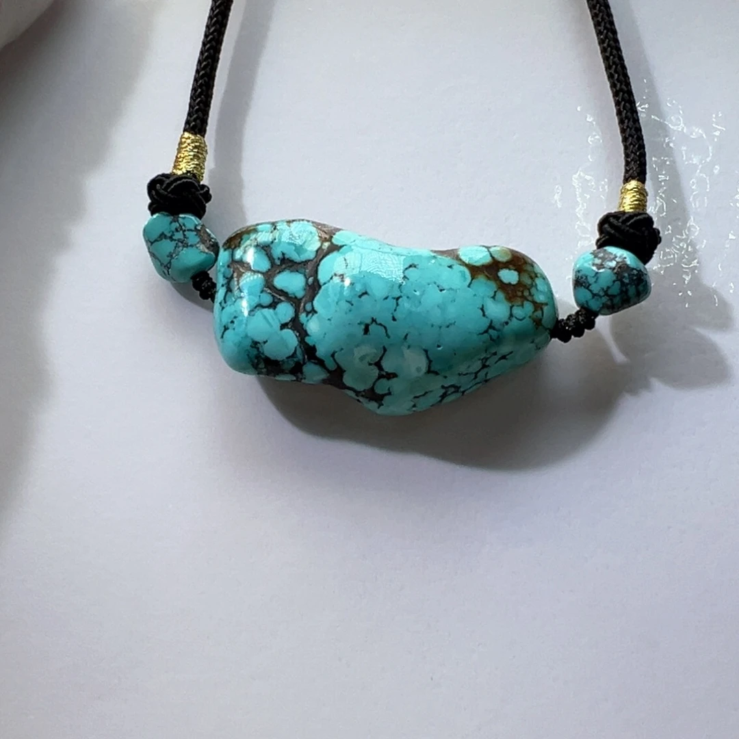 绿松石未镶嵌挂件