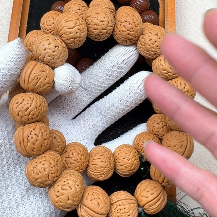 猴头核桃手串桃核磨盘手持