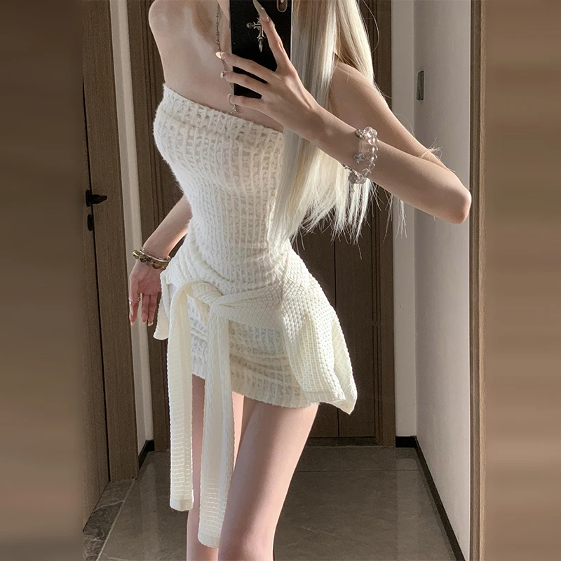 2369温柔纯欲风辣妹性感抹胸针织连衣裙春冬款修身包臀裙钓系约会