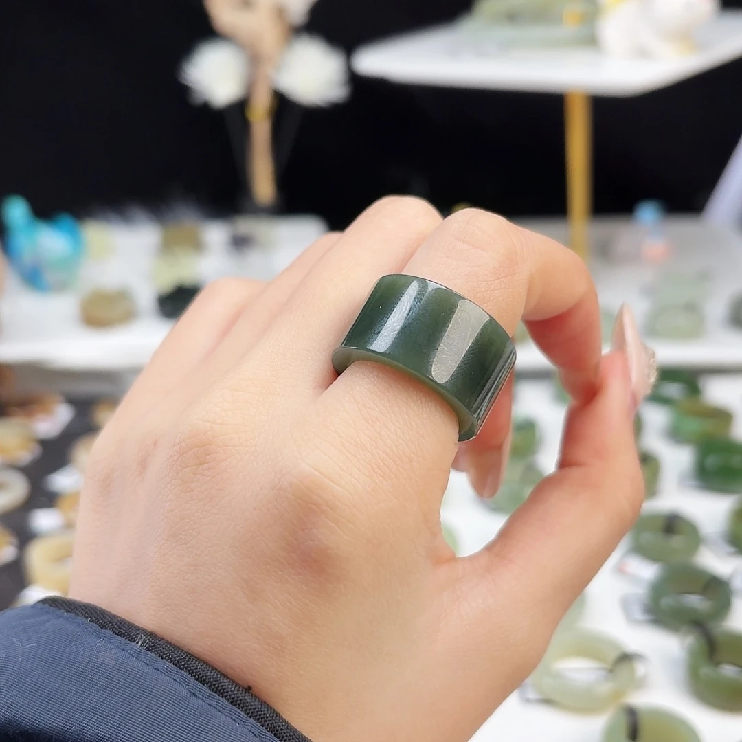 和田玉未镶嵌戒指P26菠菜绿直切17.6不退换