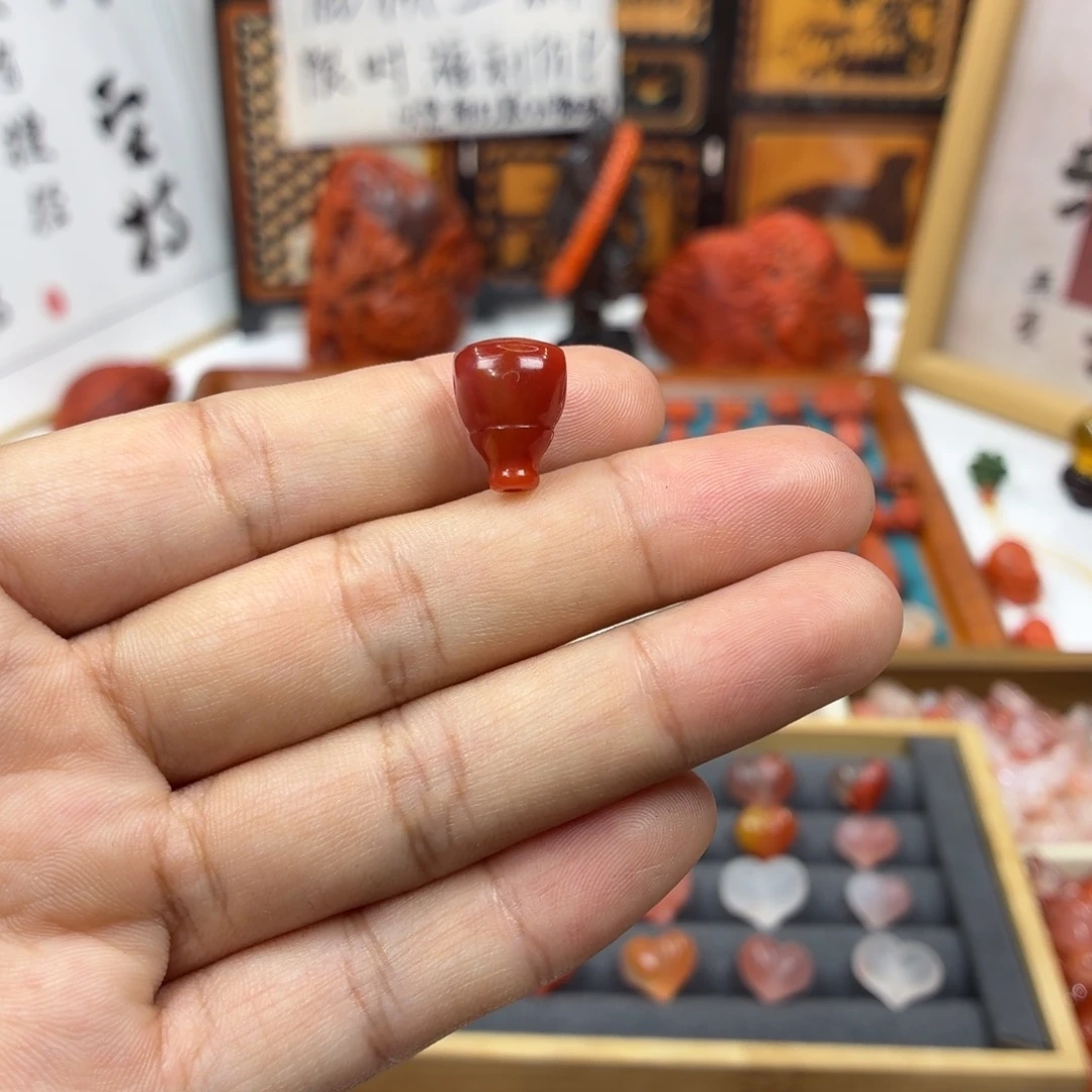 南红玛瑙未镶嵌配饰