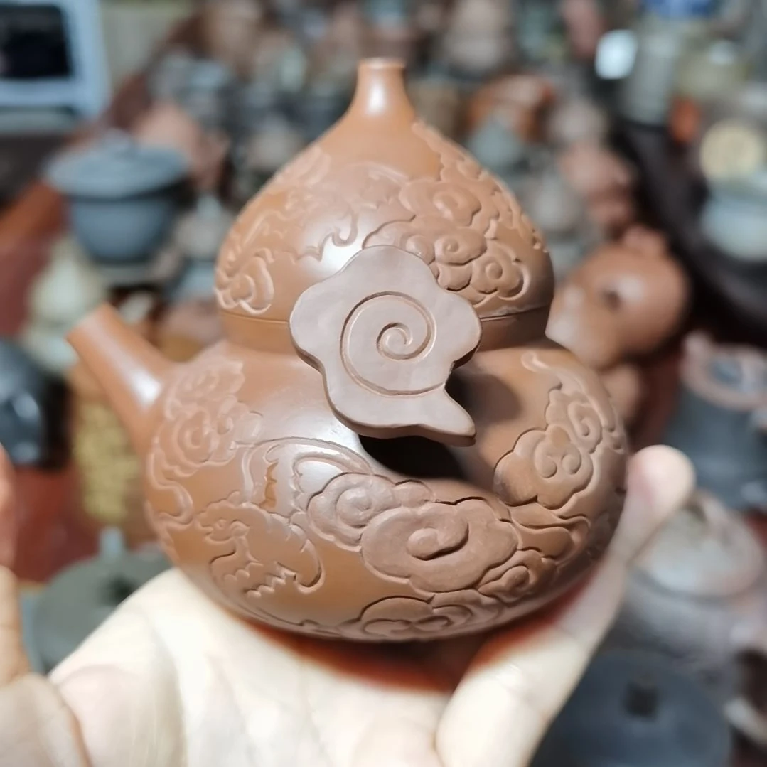 广西钦州坭兴陶茶壶