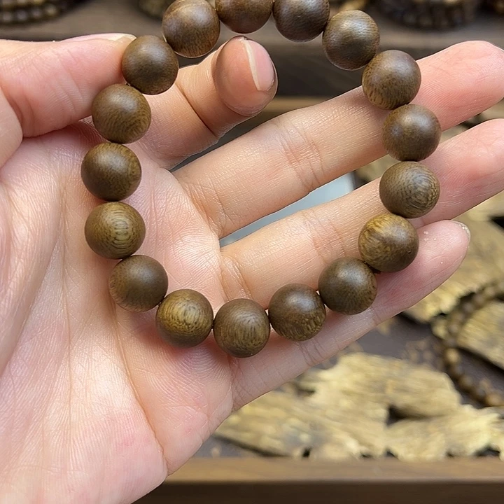 沉香碎屑沉香12圆珠单圈13克