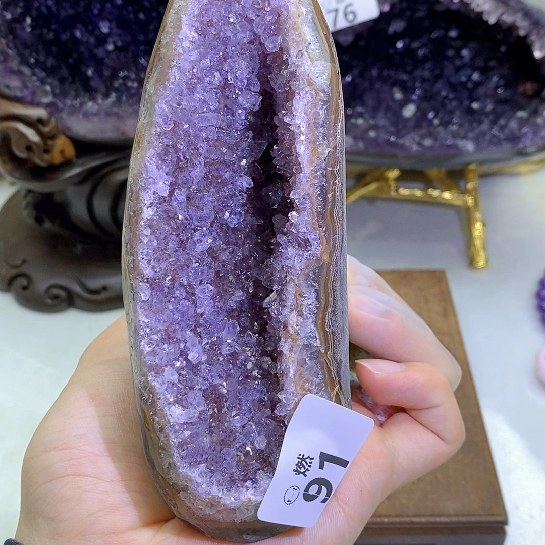 未镶嵌大型摆件（非配饰）紫晶