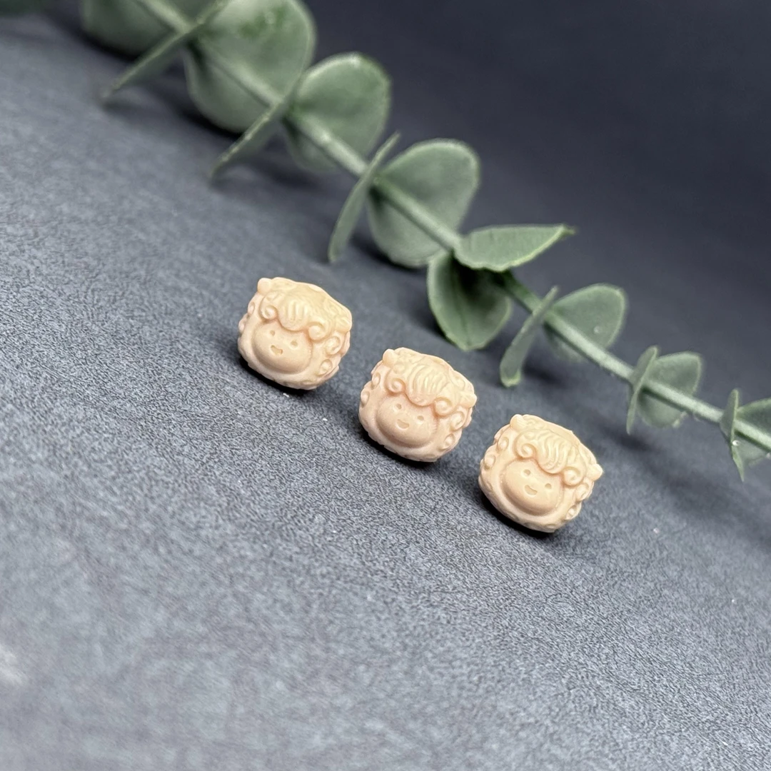 A133天然猛犸牙雕刻喜羊羊配珠 12×11mm支持鉴定假一罚十