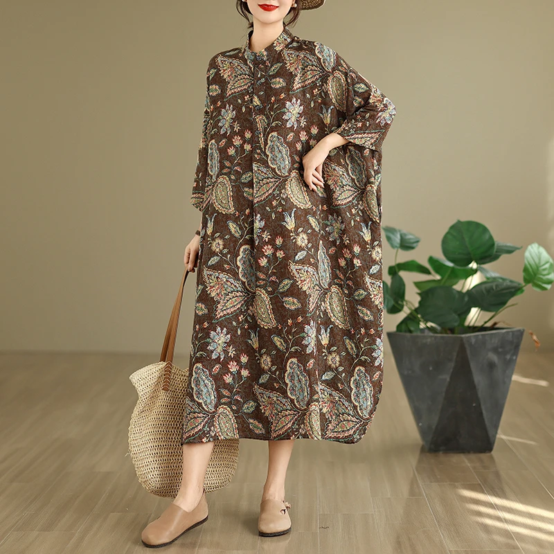 折扣~秋季新款气质文艺复古棉麻印花立领宽松超长大码度假连衣裙