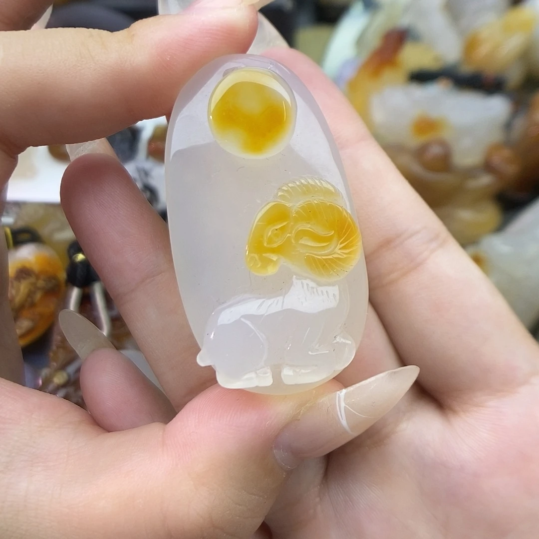 玛瑙/玉髓未镶嵌颈饰