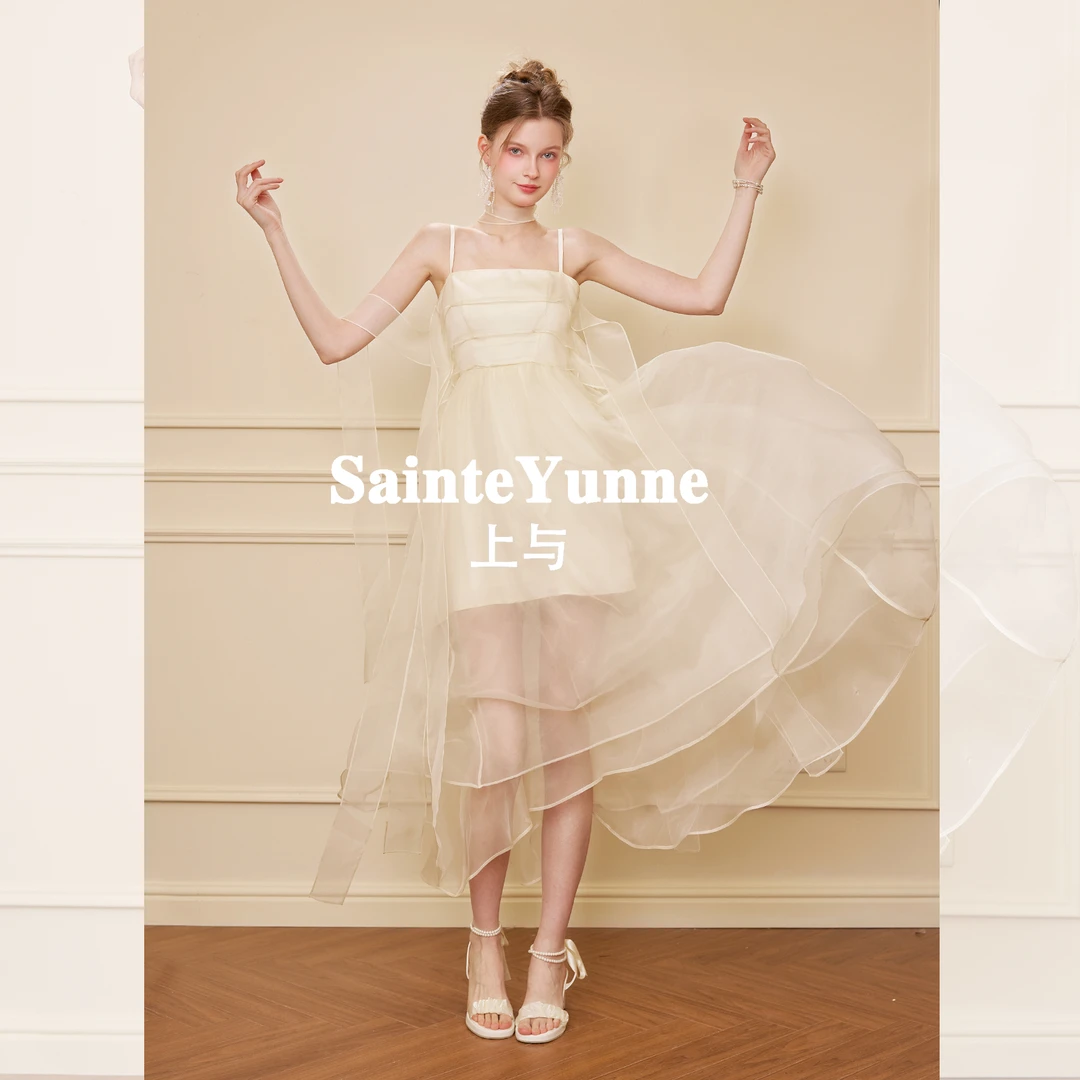 SainteYunne上与新款【梦幻月光】高定飘逸仙气连衣裙LQ709