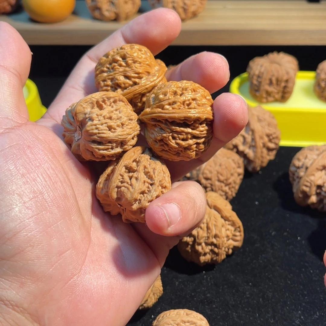 小***琪吊坠文玩核桃密文楼子