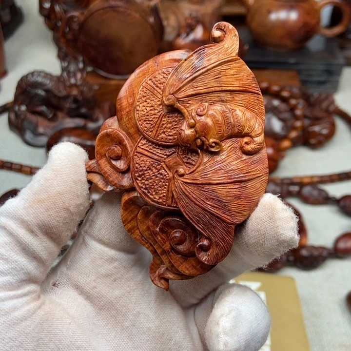 黄花梨/降香黄檀把件25.9克左右