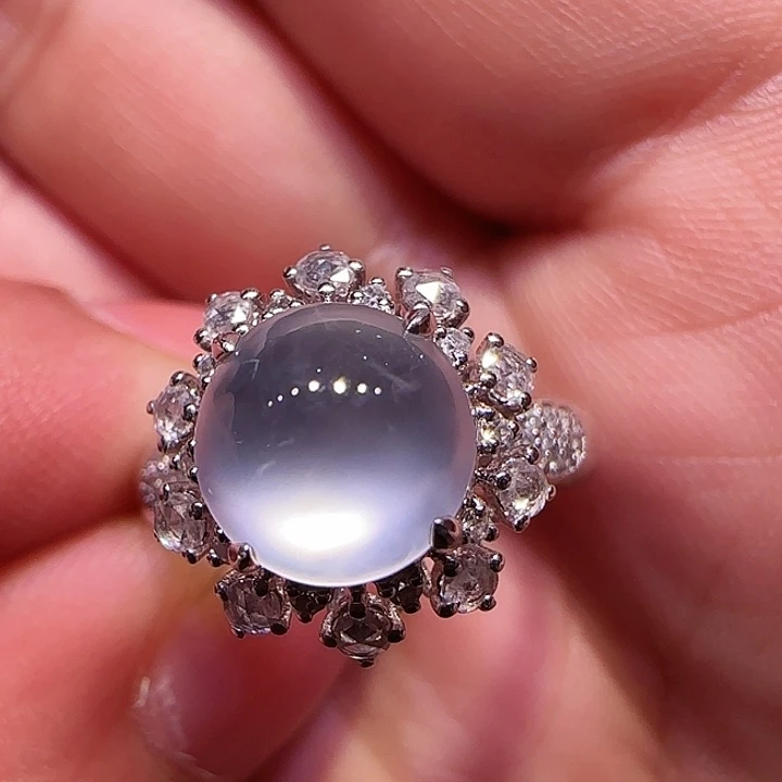 翡翠戒指18K金镶嵌戒指