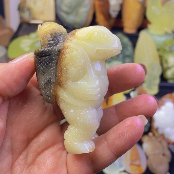 未镶嵌蛇纹石玉手把件