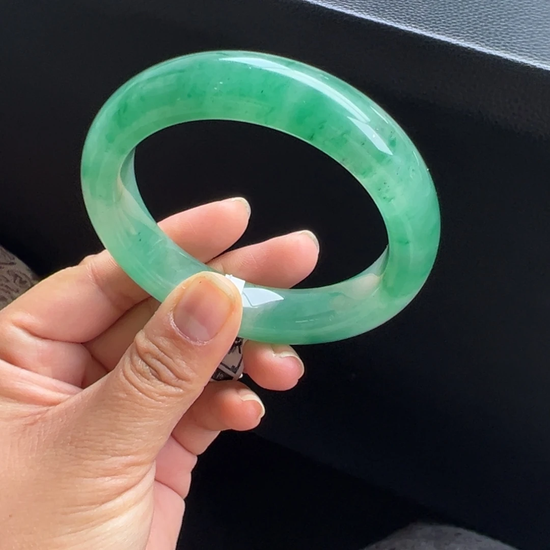 石英质玉未镶嵌手镯非洲翠5758