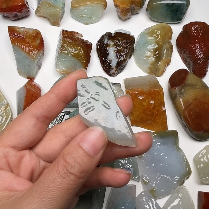 翡翠未镶嵌颈饰缅甸天然a货翡翠