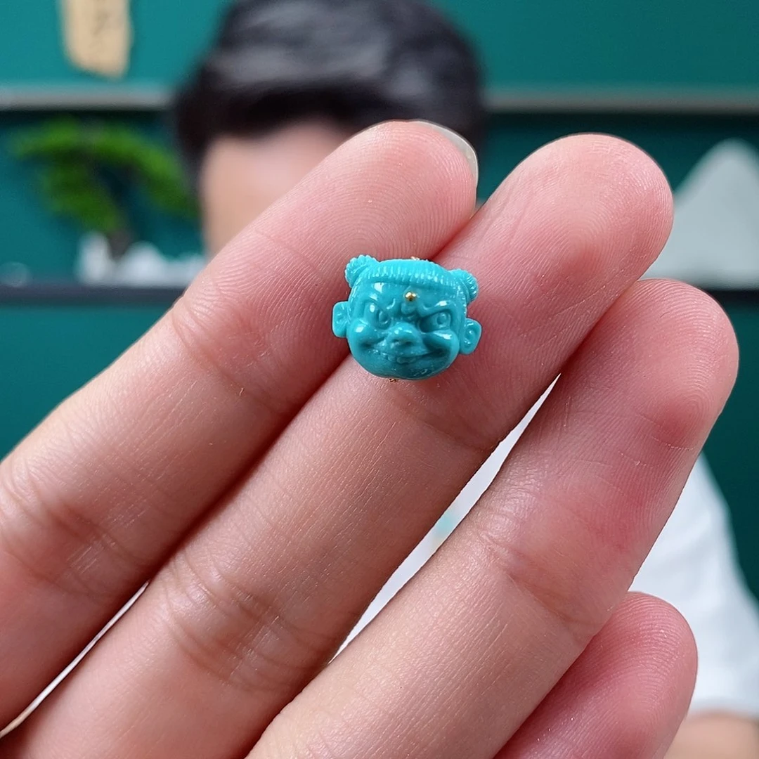 未镶嵌绿松石珠宝奇石