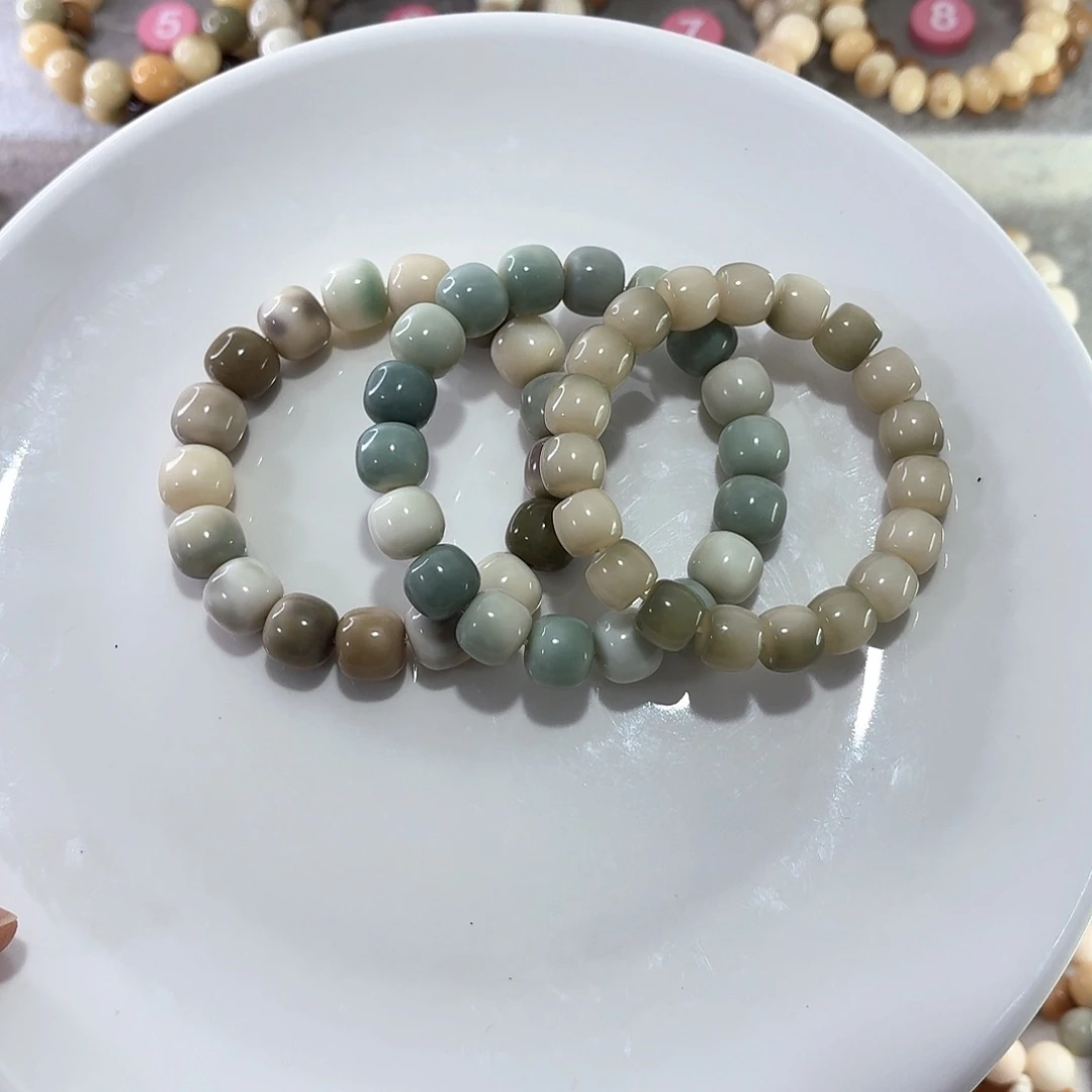 菩提根/象牙果手串U*.