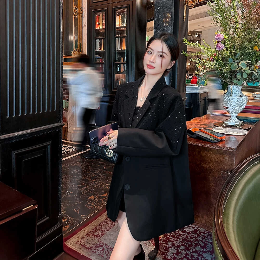 缤菓binguo 黑色小众设计感烫钻西装外套女秋季新款高级轻奢西服