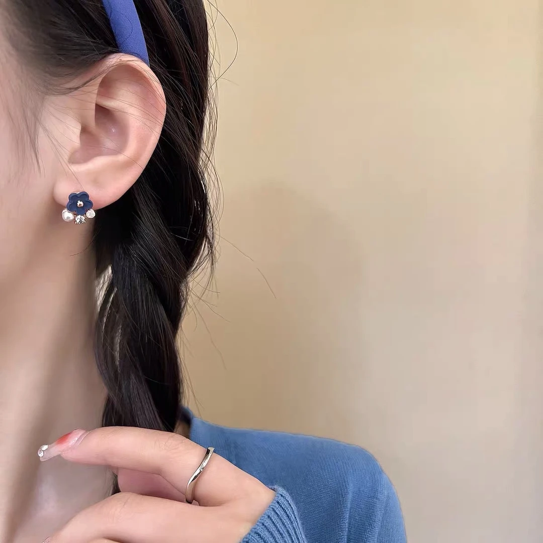 合金莫桑石耳饰 「克莱因蓝少女」小众高级感法式设计珍珠花朵耳夹