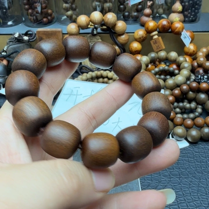 沉香碎屑沉香1.7富国岛沉