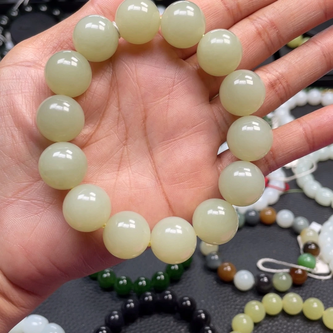 和田玉未镶嵌手链