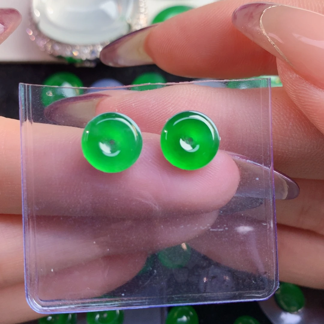 翡翠裸石9.6-2.8扣子