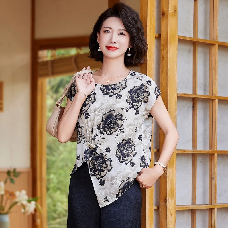 时尚中年妈妈夏装法式上衣气质小衫洋气衣服中老年女阔腿裤两件套