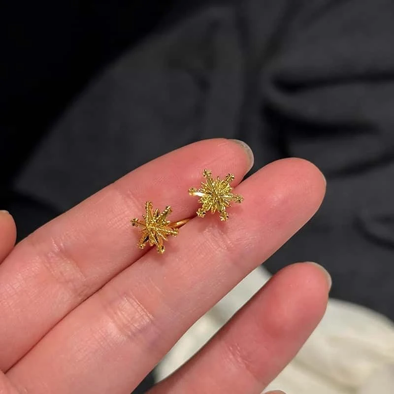 合金耳饰 冬日初雪小雪花耳钉女小巧高级感气质耳环耳饰2024新款