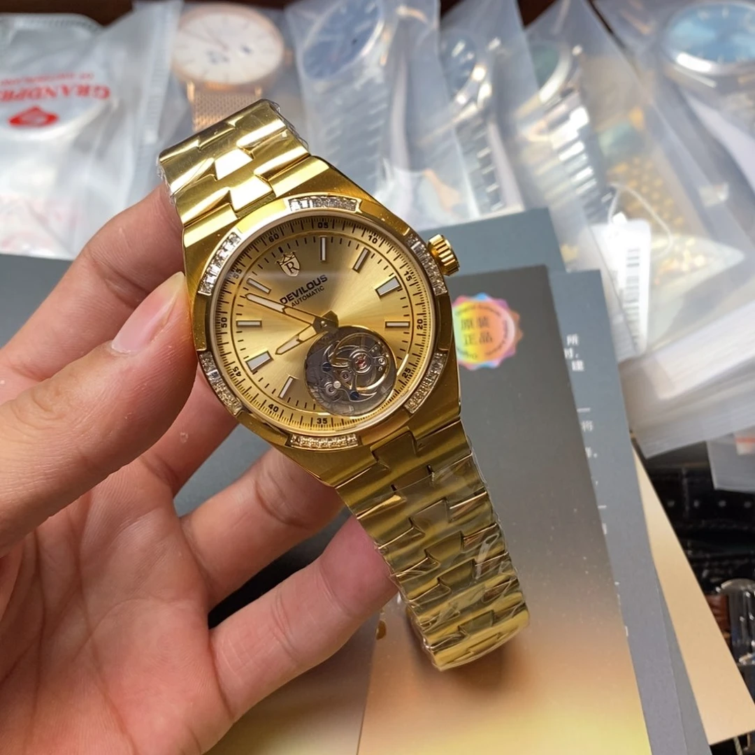 孤品闪电购手表一个