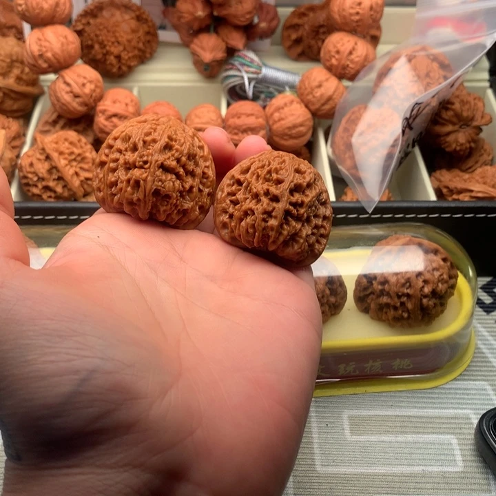 吊坠文玩核桃42尺寸全品南疆石