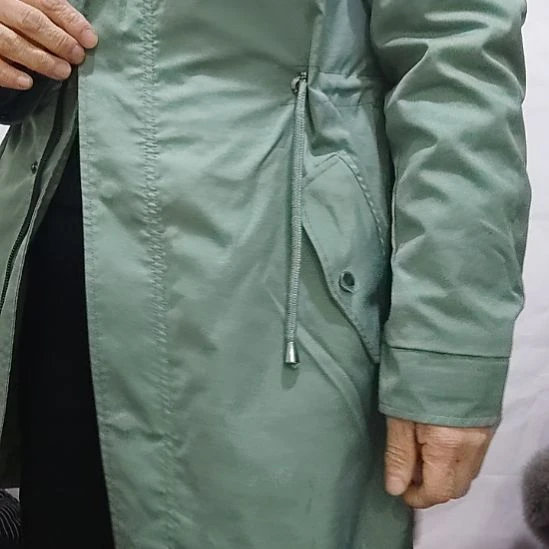 外套穿着舒服透气性好