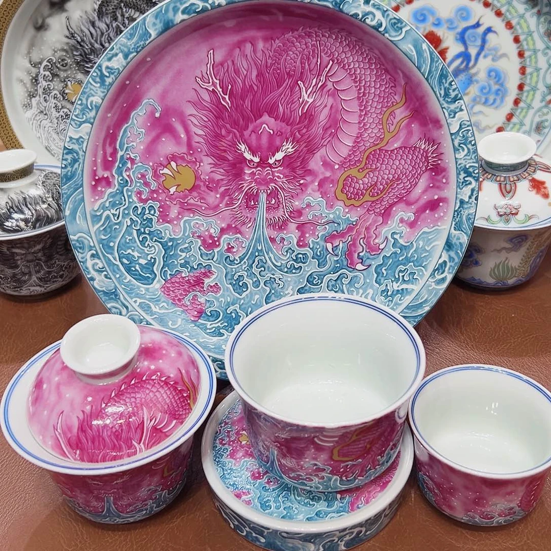 摆件景德镇陶瓷艺术展在上海开幕之际隆重举办