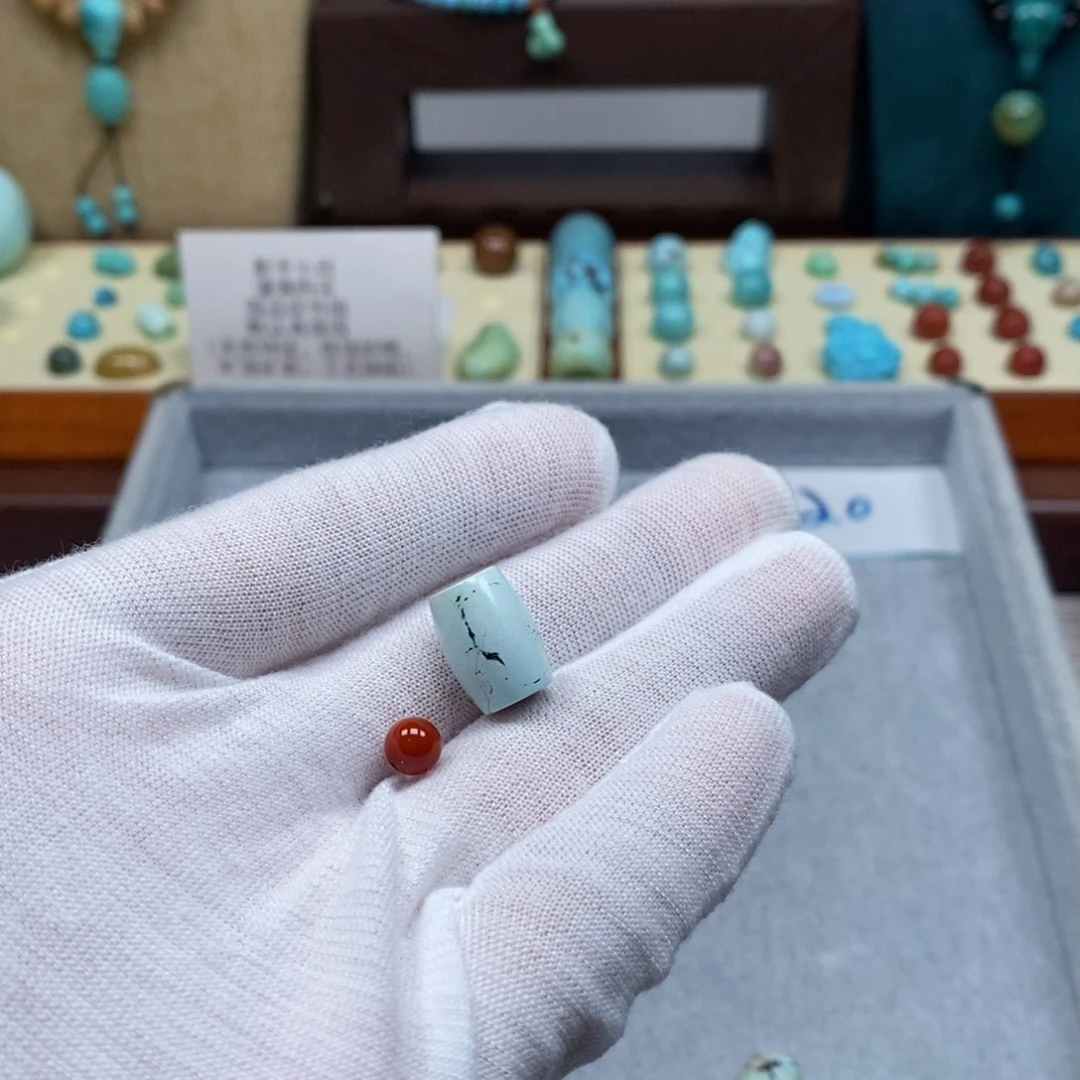 未镶嵌配饰南红玛瑙