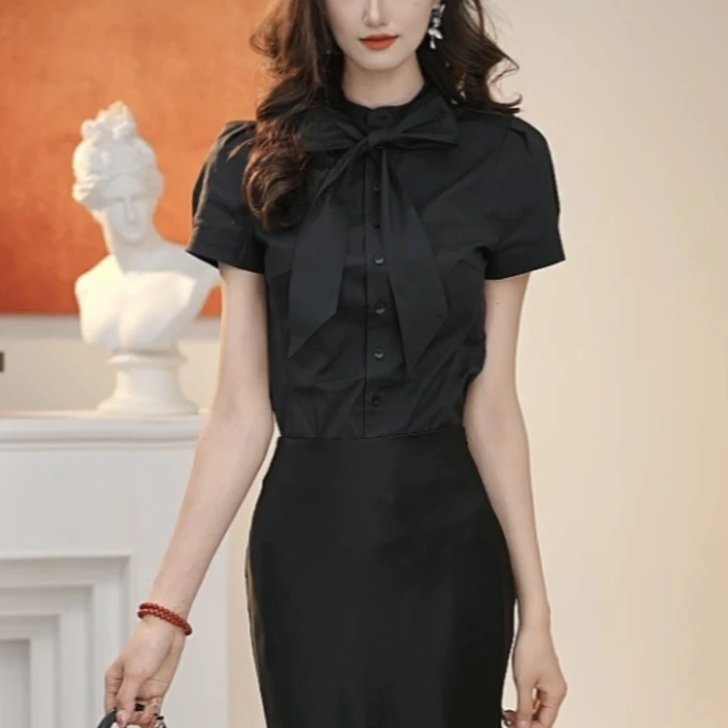 阿玛施AMASS 新款品质温柔俏皮圆领花苞袖短袖衬衫附领带女530024