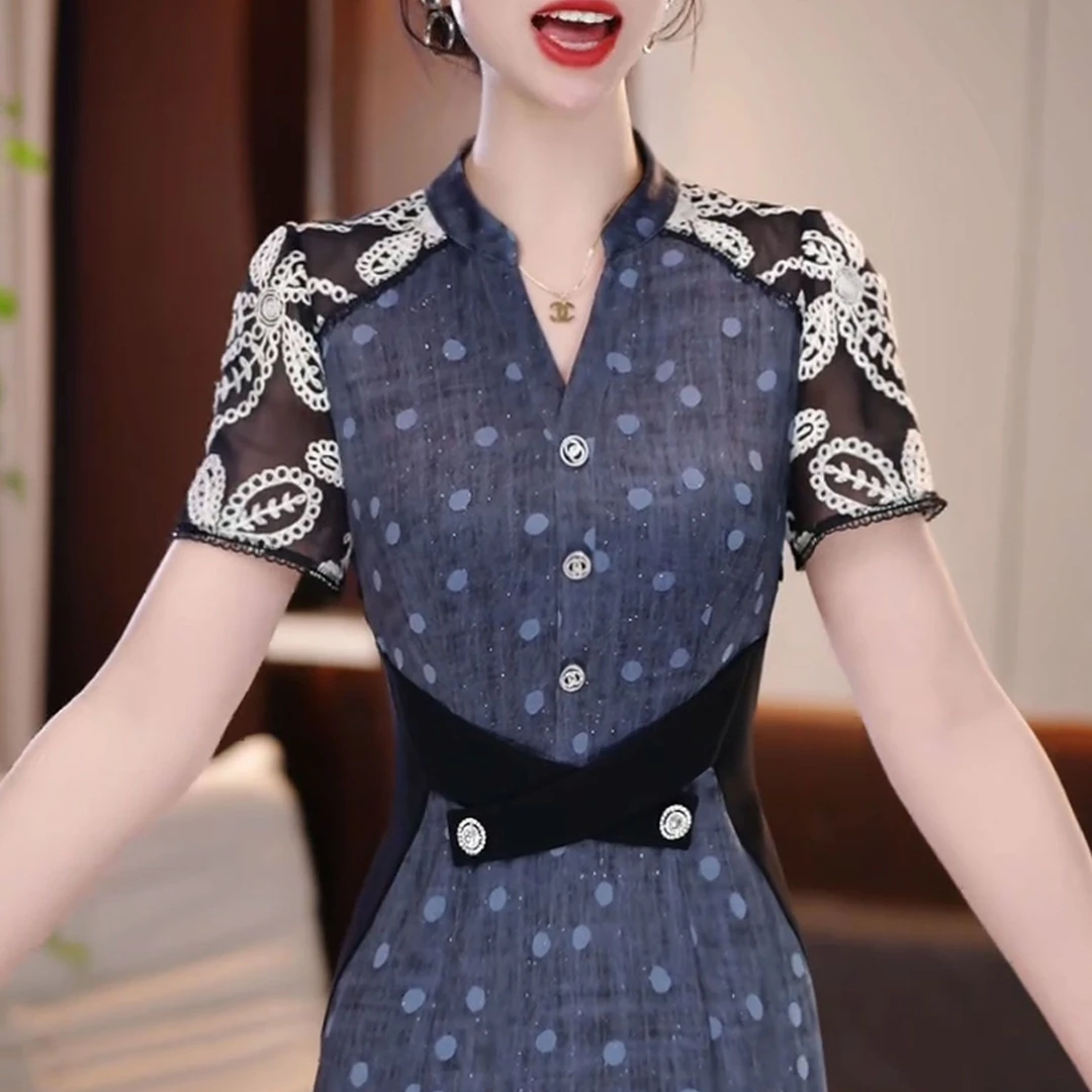 时尚设计感短袖连衣裙女2025夏季新款洋气显瘦蕾丝拼接中长款裙子